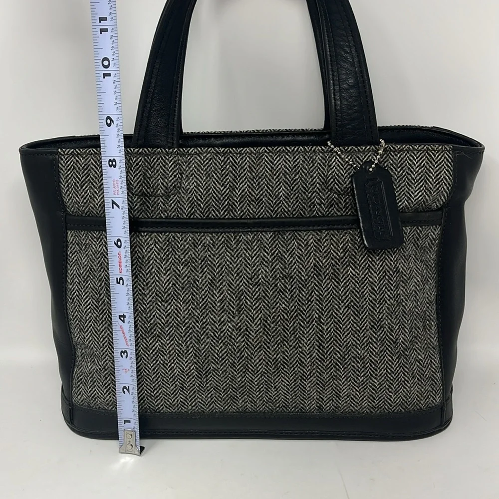 VINTAGE COACH BLEEKER TOTE HERRINGBONE TWEED BLACK LEATHER MADE IN USA 1999 - Picture 12 of 17